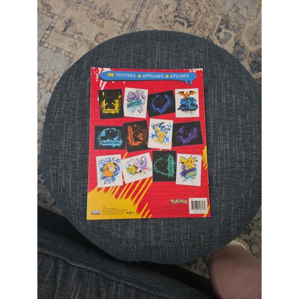 Trends International‎ Pokémon Poster Book